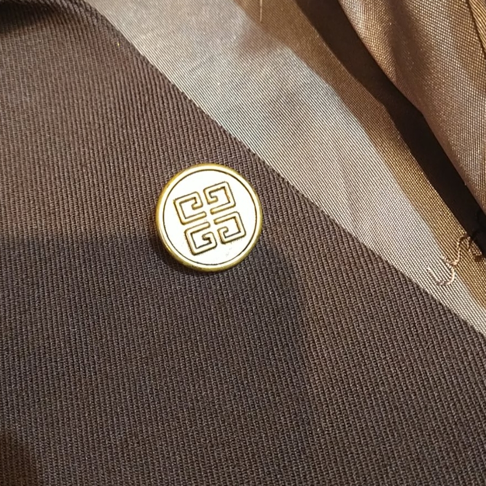 SOLD Vintage GIVENCHY Sports jacket - Picture 7 of 8